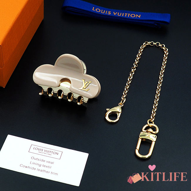 Kitlife Louis Vuitton Beige Metal Hair Clip - 1