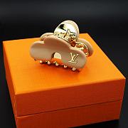 Kitlife Louis Vuitton Beige Metal Hair Clip - 3