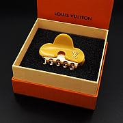 Kitlife Louis Vuitton Yellow Metal Hair Clip - 2
