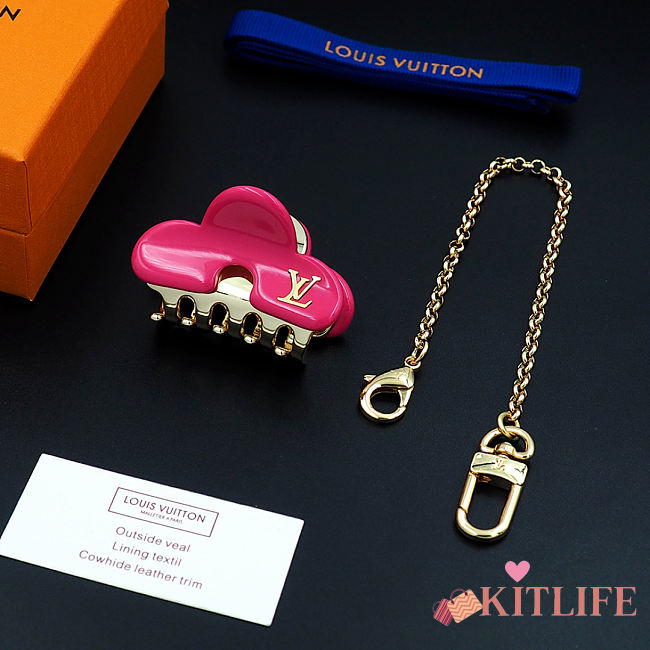 Kitlife Louis Vuitton Pink Metal Hair Clip  - 1