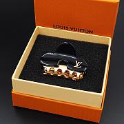 Kitlife Louis Vuitton Black Metal Hair Clip  - 3