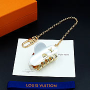 Kitlife Louis Vuitton White Metal Hair Clip - 3
