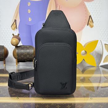 Kitlife Louis Vuitton Avenue PM Crossbody Bag Black M15255 16x33x5.7cm