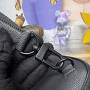 Kitlife Louis Vuitton Avenue PM Crossbody Bag Black M15255 16x33x5.7cm - 6