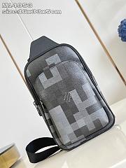 Kitlife Louis Vuitton Avenue Crossbody Bag Bag Damoflage Black M14953 16x33x5.7cm - 1