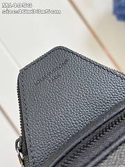 Kitlife Louis Vuitton Avenue Crossbody Bag Bag Damoflage Black M14953 16x33x5.7cm - 4
