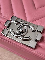 Kitlife Chanel Leboy Pink Chervon Bag 12x20.5x8.5cm  - 6