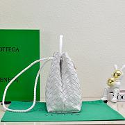 Kitlife Bottega Veneta Andiamo Bag White 743572 32x24x12cm - 6