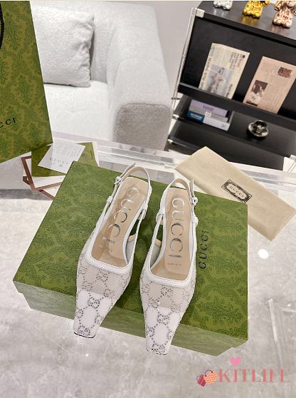 Kitlife Gucci Tom Embellished Crystal GG Slingback Pumps in White - 1