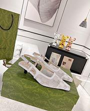 Kitlife Gucci Tom Embellished Crystal GG Slingback Pumps in White - 3