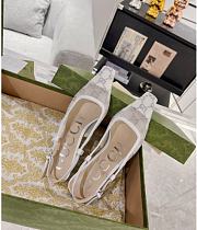 Kitlife Gucci Tom Embellished Crystal GG Slingback Pumps in White - 5