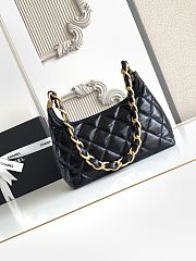 Kitlife Chanel 25 Hobo Bag in Black Lambskin AS4912 24x26x9.5cm - 2