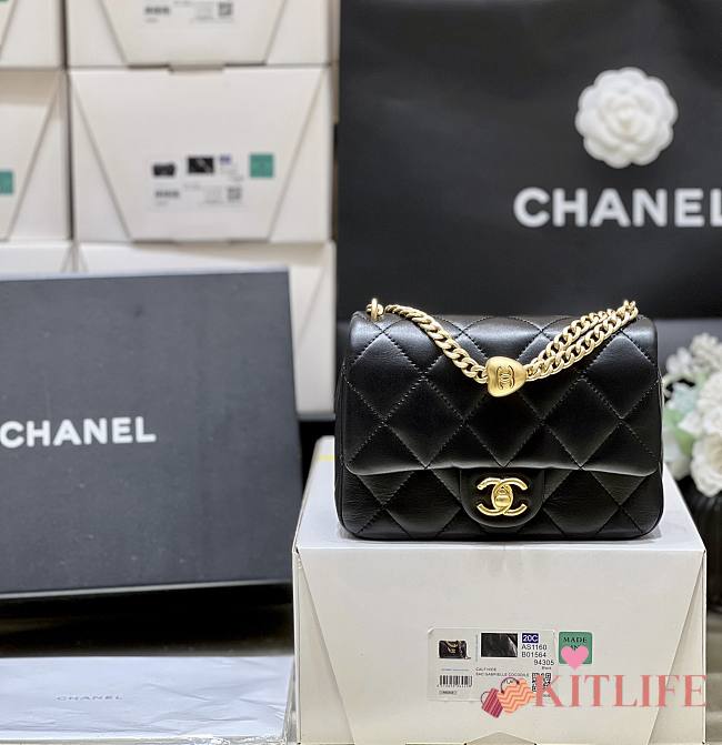 Kitlife Chanel Heart Chaini Mini Flap Bag Black AS3829 20x14x8cm - 1
