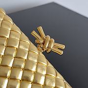 Kitlife Bottega Veneta Knot Clutch Gold 717622 20.5x6x12.5cm - 5