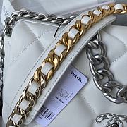 Kitlife Chanel 19 Large Flap Bag White Silver Buckle AS1161 30x20x10cm  - 3