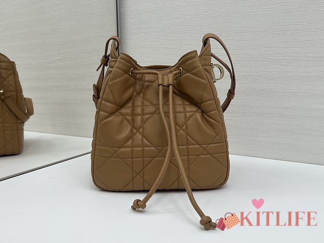 Kitlife Dior D-Motion Bag In Caramel 23x24x13cm  - 1