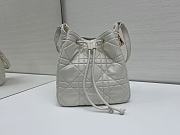 Kitlife Dior D-Motion Bag In White 23x24x13cm - 1