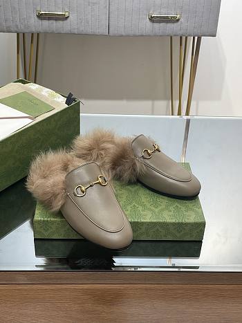 Kitlife Gucci Grey Calfskin Fur Women Princetown Slippers