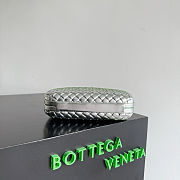 Kitlife Bottega Veneta Knot Flower Metallic Leather Minaudiere Bag Green & Silver 826183 19x11.5x5cm  - 2