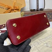 Kitlife Louis Vuitton Capucines East-West Mini Bag Grenat Red M25473 22x12x8cm - 3