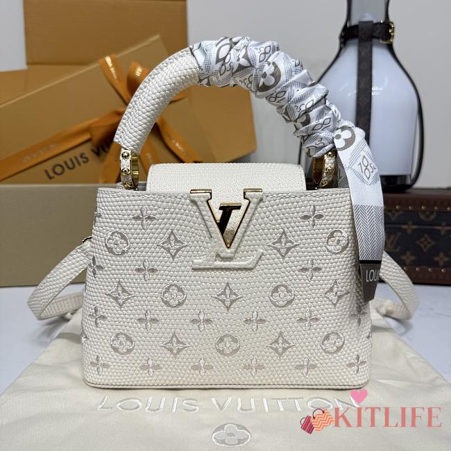 Kitlife Louis Vuitton Capucines Mini Handbag White Lizard Embroidered M13053 21x813cm - 1