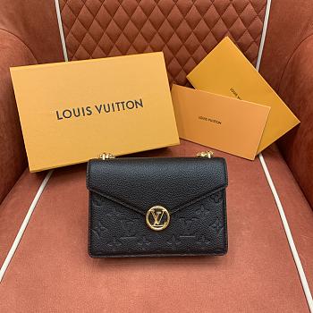 Kitlife Louis Vuitton Wallet On Chain Rosy in Black M13570 19.5x13.5x6.5cm