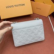 Kitlife Louis Vuitton Wallet On Chain Rosy in Light Grey M13570 19.5x13.5x6.5cm  - 2