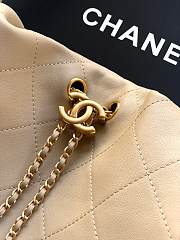 Kitlife Chanel 26C Hobo Bag in Beige Leather 35x12x45cm - 5