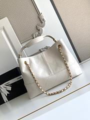 Kitlife Chanel Shopping Bag White Calfskin and Gold Plated Metal AS5634 36x24x12cm - 4