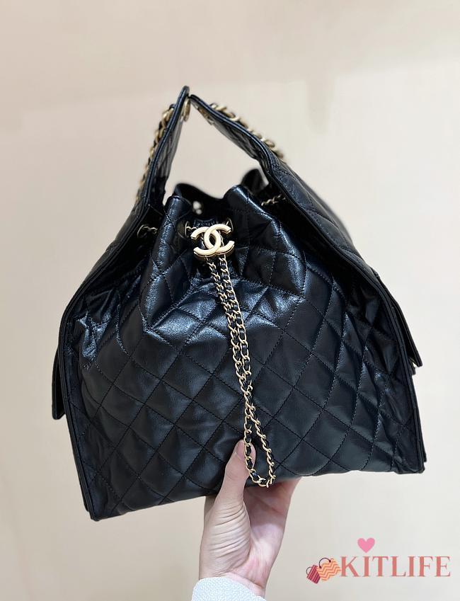 Kitlife Chanel 25C Drawstring Bucket Hobo Bag Black Crinkled Glossy Calfskin AS5311 40x30x15cm - 1