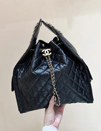 Kitlife Chanel 25C Drawstring Bucket Hobo Bag Black Crinkled Glossy Calfskin AS5311 40x30x15cm
