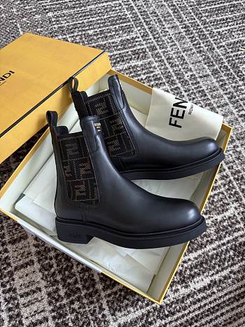 Kitilife Fendi Filo Ankle Boots Black & Brown