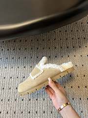 Kitlife Prada Suede and Shearling Slippers Light Beige - 3