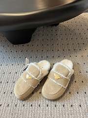 Kitlife Prada Suede and Shearling Slippers Light Beige - 6