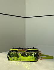 Kitlife Fendi Mini Bag Embroidered With Green Sequins 8601s 19x5x11cm - 6