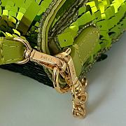 Kitlife Fendi Mini Bag Embroidered With Green Sequins 8601s 19x5x11cm - 4