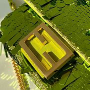 Kitlife Fendi Mini Bag Embroidered With Green Sequins 8601s 19x5x11cm - 2