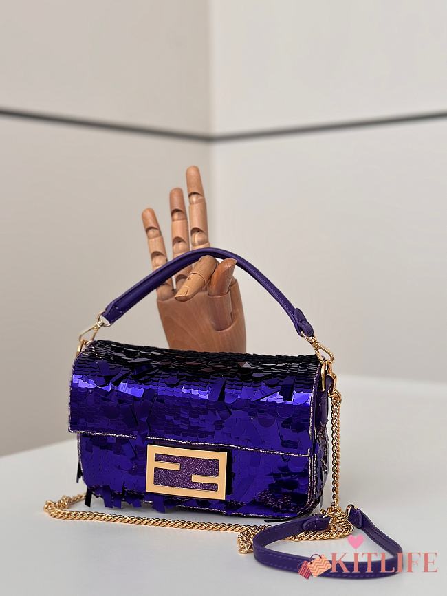 Kitlife Fendi Mini Bag Embroidered With Purple Sequins 8601s 19x5x11cm - 1