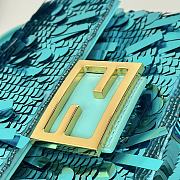 Kitlife Fendi Mini Bag Embroidered With Blue Sequins 8601s 19x5x11cm - 3