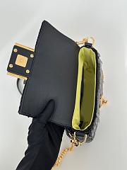 Kitlife Fendi Mini Bag Embroidered With Black Sequins 8601s 19x5x11cm - 3