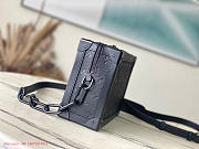 Kitlife Louis Vuitton Soft Trunk Black M55700 25x18x10cm - 5