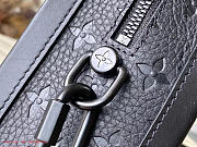 Kitlife Louis Vuitton Soft Trunk Black M55700 25x18x10cm - 2