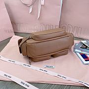 Kitlife Miu Miu Nappa Pocket Bag Brown 5BC146 21x12x6cm - 6