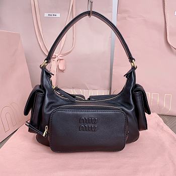 Kitlife Miu Miu Nappa Pocket Bag Black 5BC146 21x12x6cm