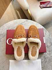 Kitlife Gucci Women's Princetown Slipper Brown Suede  - 3