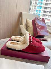 Kitlife Gucci Women's Princetown Slipper Red Suede  - 6