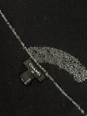 Kitlife Chanel Logo Gradient Scarf in Black 38x200cm - 6