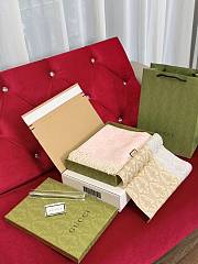 Kitlife Gucci Gradient Double-Faced Cashmere Scarf Pink & Cream 47x200cm - 4