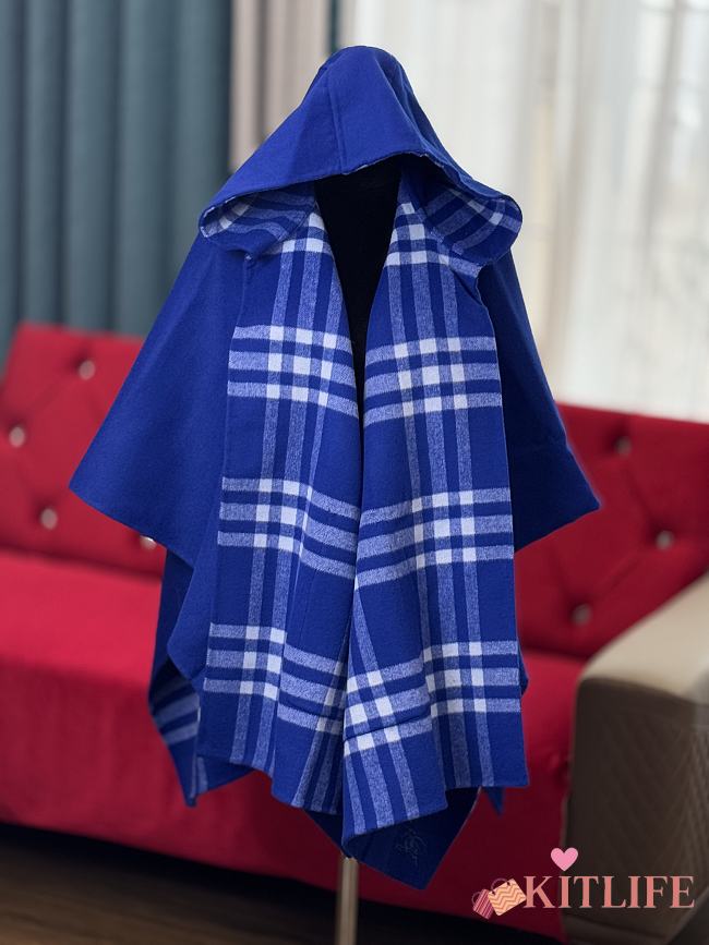 Kitlife Burberry Equestrian Knight Logo Cashmere Hooded Cape Royal Blue 120x176cm - 1