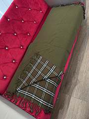 Kitlife Burberry Double-Sided Small Check Cape Dark Green 130x130cm  - 3